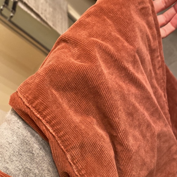Gap corduroy pants rust color - Picture 7 of 7